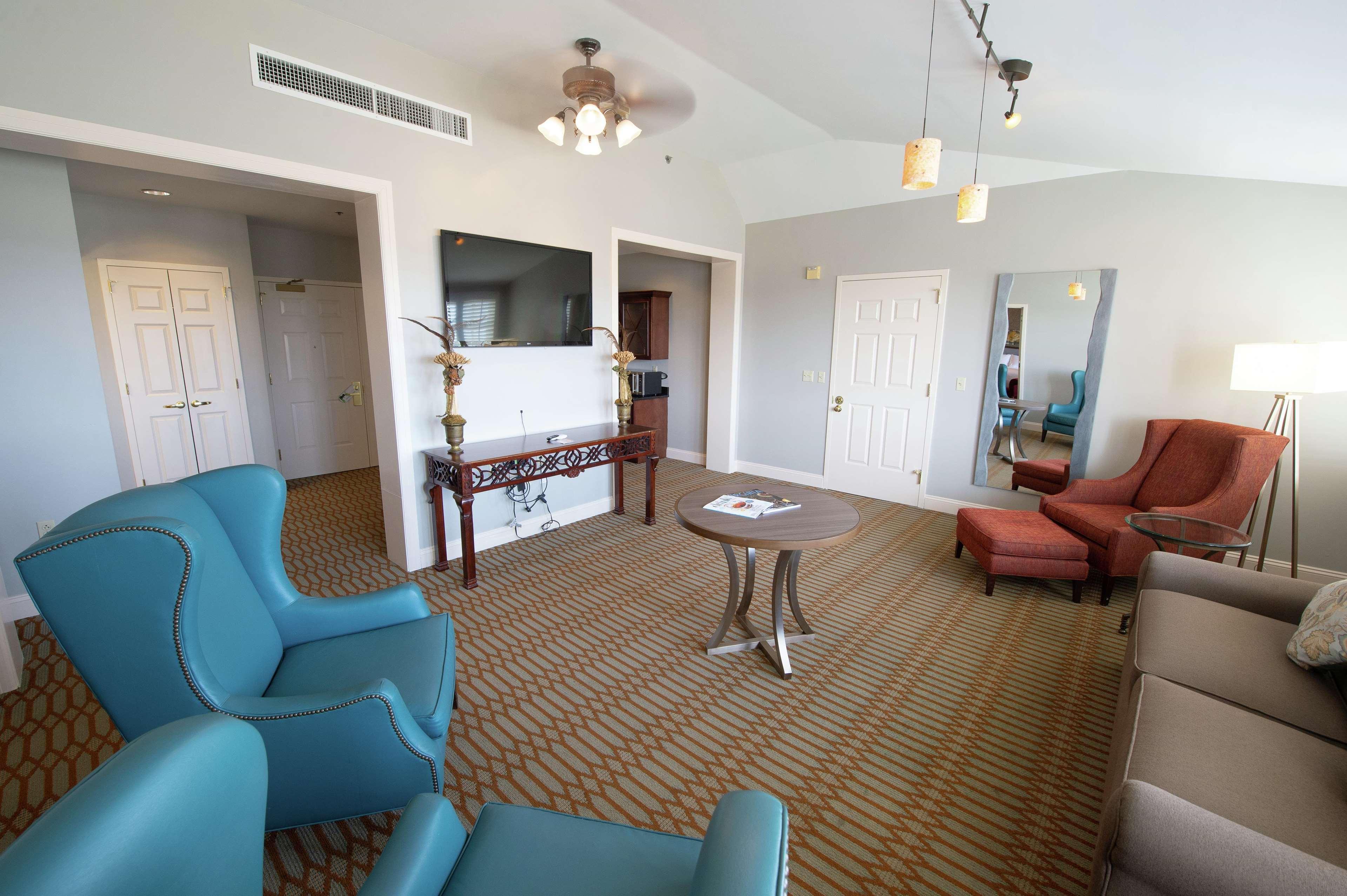 Virginia Crossings Hotel, Tapestry Collection By Hilton Glen Allen Eksteriør bilde