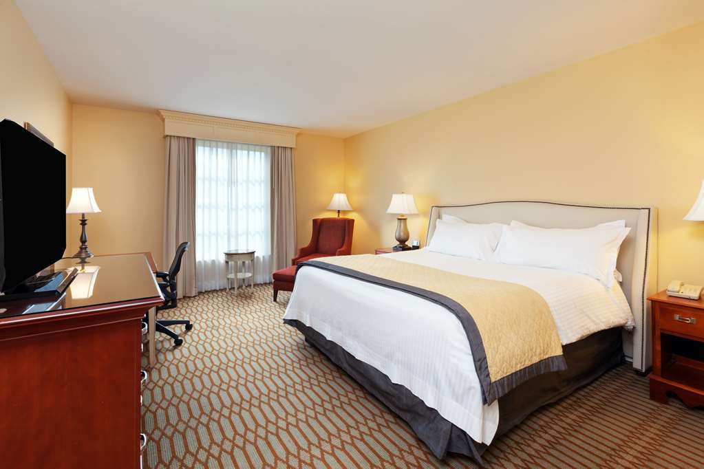Virginia Crossings Hotel, Tapestry Collection By Hilton Glen Allen Rom bilde